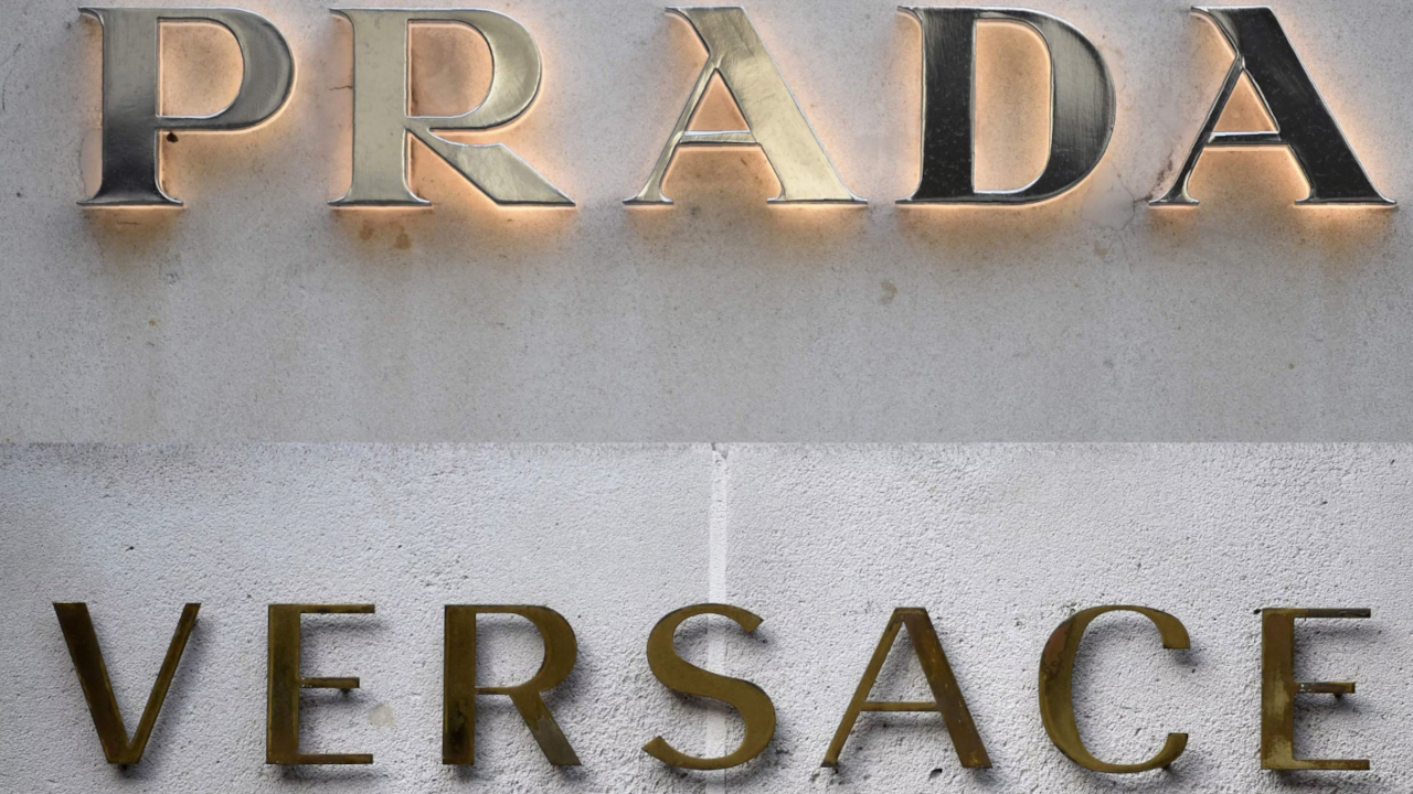 prada versace logo